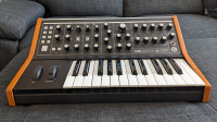 MOOG Subsequent 25 Analog Synthesizer