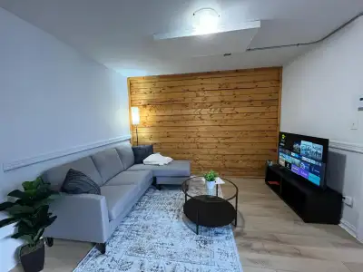 Chambre élégante / Chic room-Le Plateau/UQAM McGill