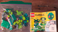 Lego classic green set
