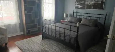 *Private washroom *Shared kitchen *No laundry *need to pay first and last rent also give the notice...