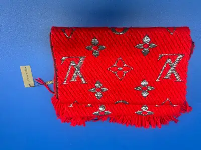 Louis Vuitton red logo mania scarf Pre owned Louis Vuitton tag still attached Made in Italy 90 % woo...