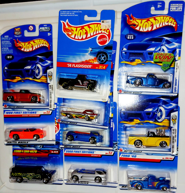 10 Hot Wheels Pickup 56 Chevy, 40 Ford, F-150, Deora Surf boards in Toys & Games in Hamilton - Image 4