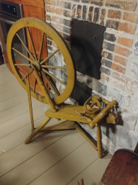 Spinning Wheel, Old Mustard Colour