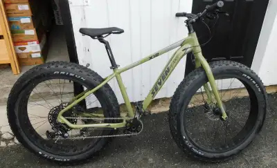 FAT BIKE SEVEN PEAKS STORM presque comme neuf, View more