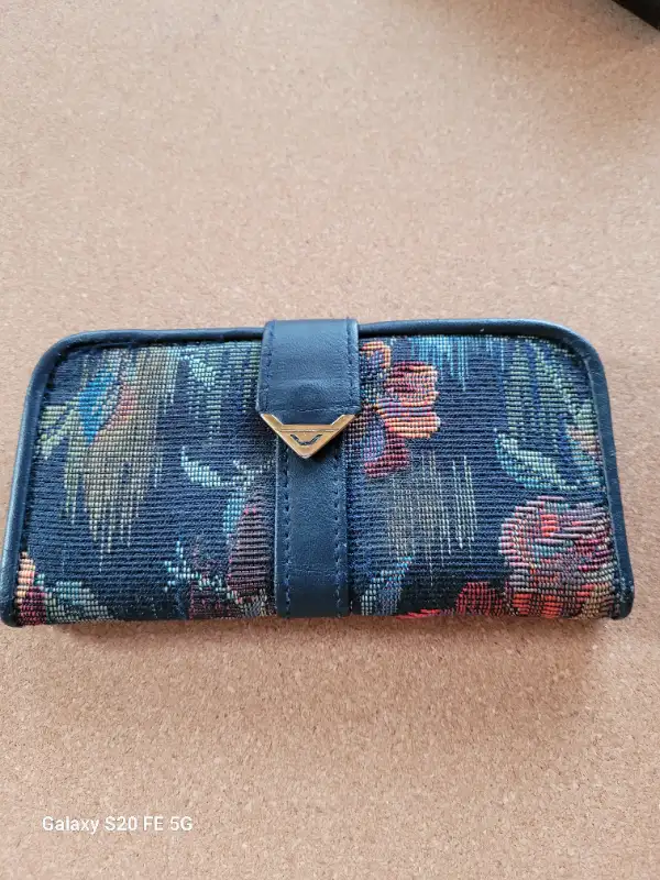 New Ladies Small Wallet in Women's - Bags & Wallets in Markham / York Region - Image 2