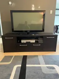 Tv stand/entertainment unit 