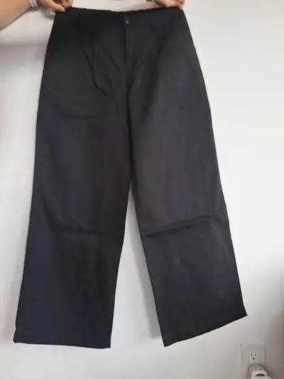 Black pants - Size L, View more