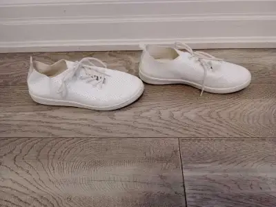 Women's White Shoes size 38, View more