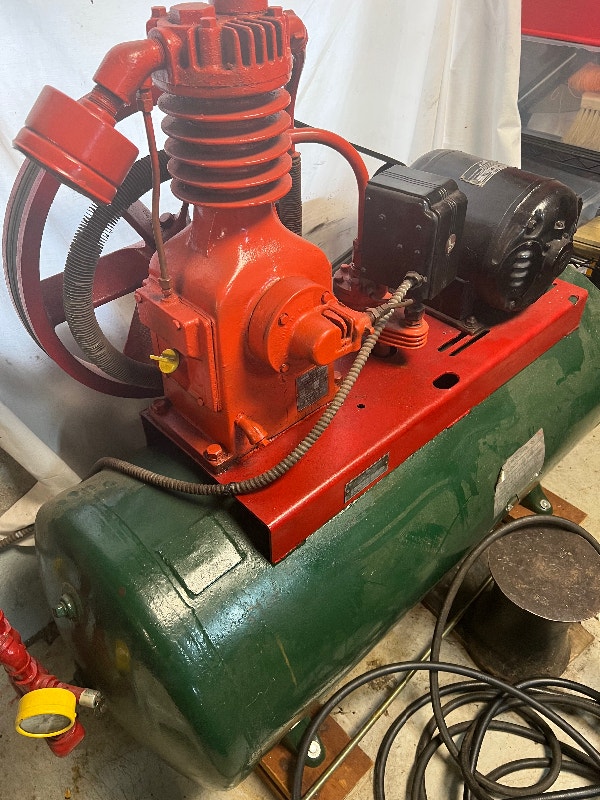 The De Vilbiss Air Compressor Power Tools City of Toronto Kijiji