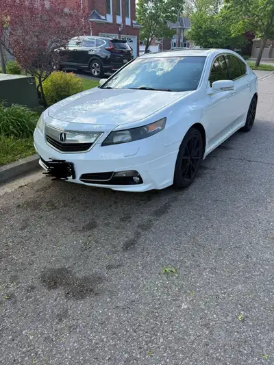 2014 Acura TL, leather, no rust, power windows, power locks, cruise, power seats, heated seats, heat...
