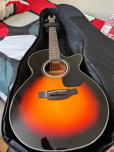 Takamine elec acoustic, View more