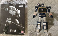 Transforms MP KO Megatron/Soundwave/wheeljack from