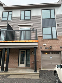 3-Storey, 2Bedrooms, 2.5Baths TownHome in Nepean Quinn's Point