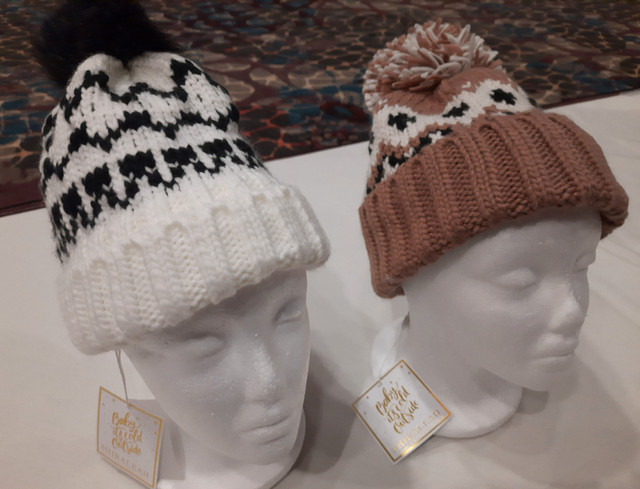 8  NEW SHIRALEAH  W - HATS, SCARF, UGLY SWEATER in Other in St. Catharines