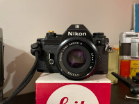Immaculate Nikon EM with 50/f1.8