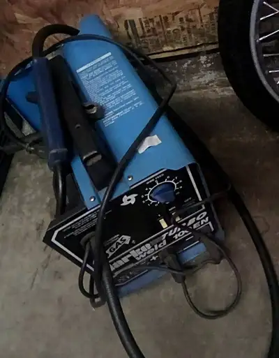 Clarke flux core Welder ,, View more