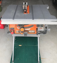 RIDGID 15 Amp 10 -inch Table Saw with Folding Stand. $498 new
