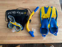 Youth Body Glove Snorkel Mask Fins