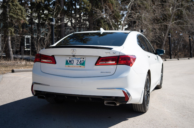 2018 Acura TLX V6 AWD Technology - Apple Carplay, Winter Tires in Cars & Trucks in Winnipeg - Image 3