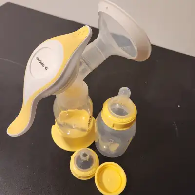 Medela manual breast pump, View more