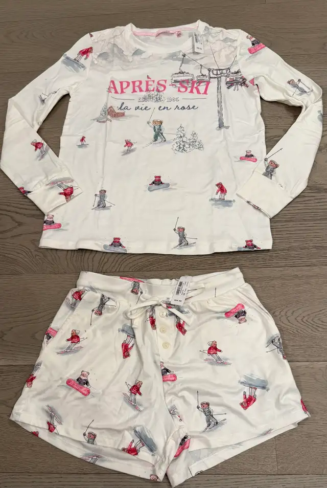 BNWT La Vie en Rose “Après Ski” Pajama Set – Women’s in Women's - Other in Markham / York Region - Image 4