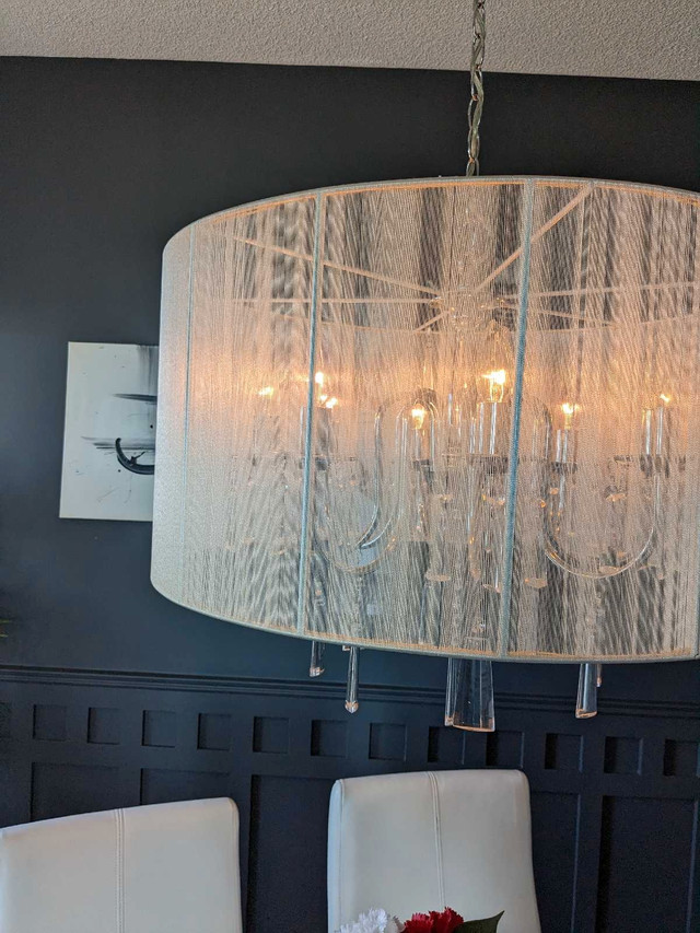 Beau lustre de salle a manger  dans Éclairage intérieur et plafonniers  à Laval/Rive Nord - Image 2