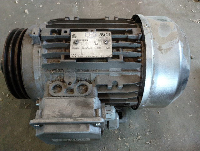 9 HP 3 phase motor in Other Business & Industrial in Fredericton