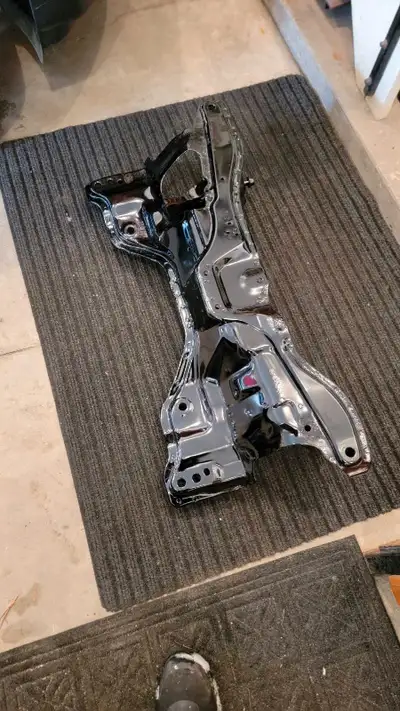 96-00 civic subframe Powdercoated / sandblasted 450$