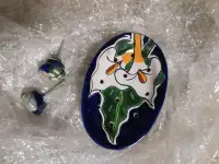 Hand painted sink with accessories 