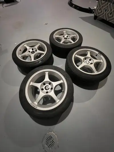 For Sale a set Ford Mustang SVT Cobra R rims with tires 17in*9 +24 offset 5*114.3 No cracks or bends...