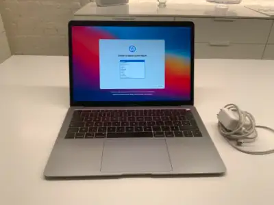 MACBook Air 2019, View more