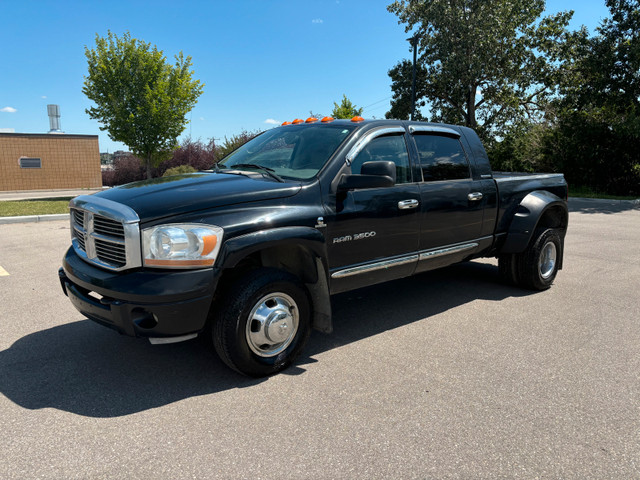 2006 Dodge Ram 3500 Megacab Dually!!!  in Cars & Trucks in Calgary