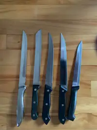 5 couteaux de cuisine COMME NEUFS - 20$ pour les 5