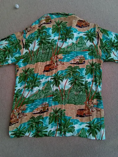 Mans Woody Shirt, View more