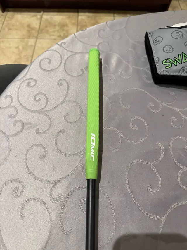 SWAG Golf Handsome One Ecto Blade Putter RH in Golf in Markham / York Region - Image 5