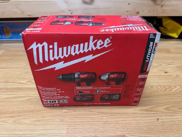 Milwaukee M18 Drill & Impact Combo Kit – NEW IN BOX in Power Tools in Oakville / Halton Region - Image 2