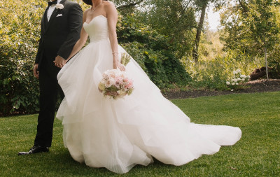Exquisite Customized Martina Liana Wedding Dress + Veil
