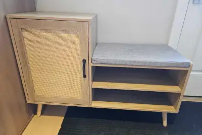 Like new, mint condition 2-in-1 Rattan Shoe Cabinet with Shoe Storage Bench and Washable Cushion. Pu...