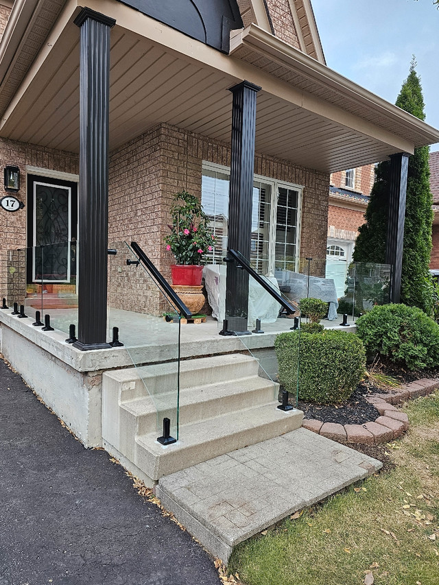 Glass railings in Other in Mississauga / Peel Region
