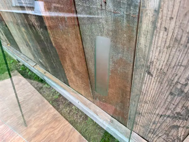 Glass Door Panes from Built-In China Cabinet in Hutches & Display Cabinets in Edmonton - Image 3