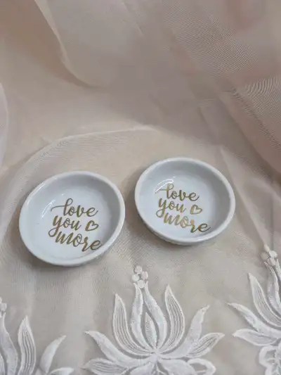 Pair of Ceramic 4" x 1 1/4" Trinket Catch All etc. Dishes , View more