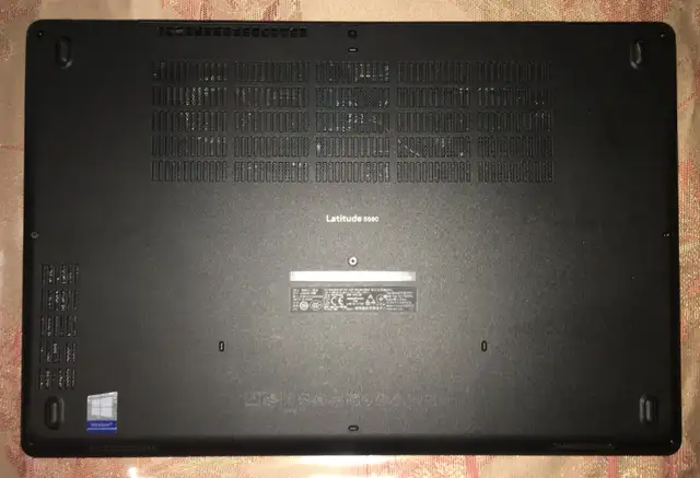 Dell Latitude 5590, i5 8350U, UHD 620, 16GB RAM, 256GB NVMe in Laptops in Ottawa - Image 4