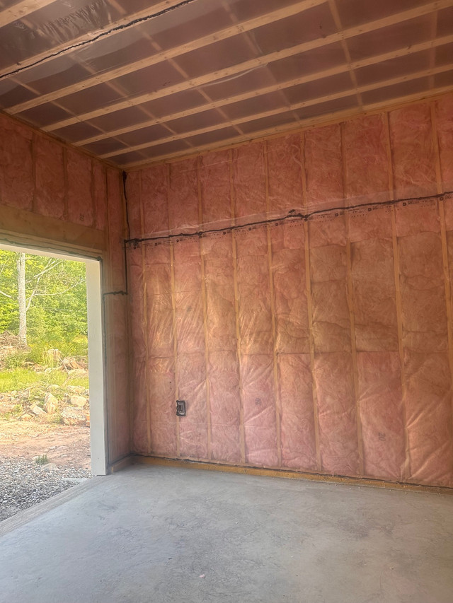 Home insulation  in Construction & Trades in City of Halifax - Image 2