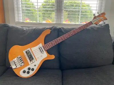 1970 Rickenbacker 4001S, View more