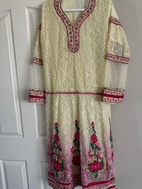 Brand new Traditional dress for only $100