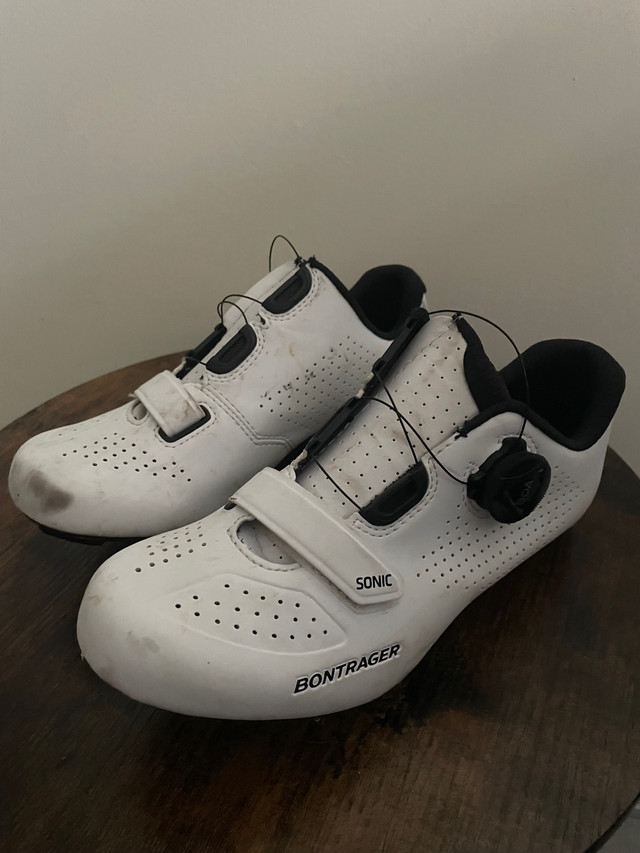 Bontrager Road shoes in Clothing, Shoes & Accessories in Oshawa / Durham Region