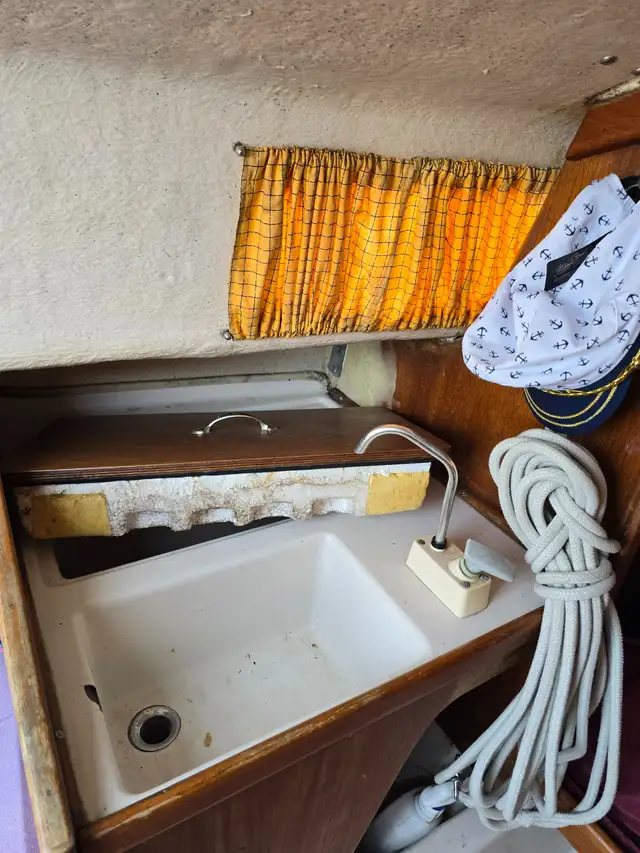 Shark 24 Sailboat for Sale in Sailboats in Petawawa - Image 7