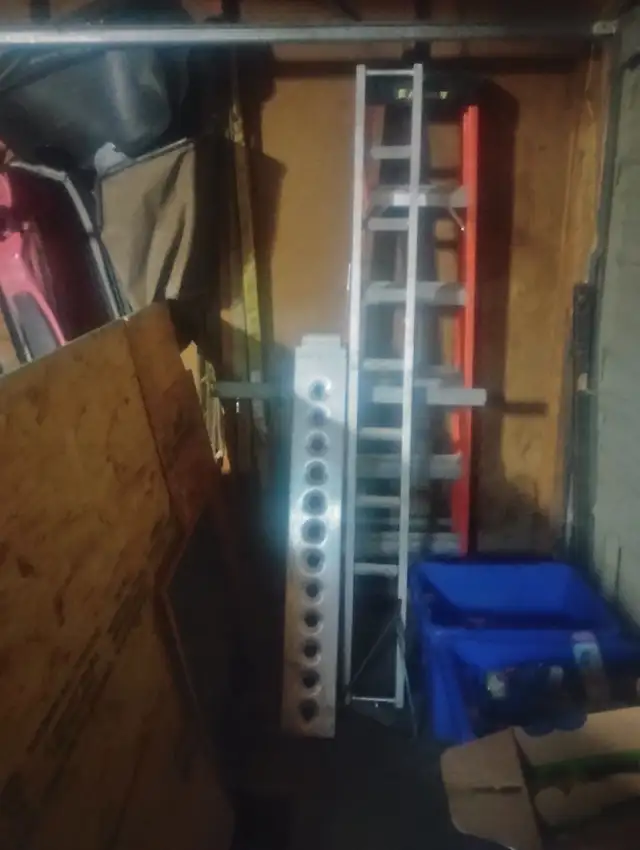 Dirt bike rack for trailer hitch in Road in Kingston - Image 3