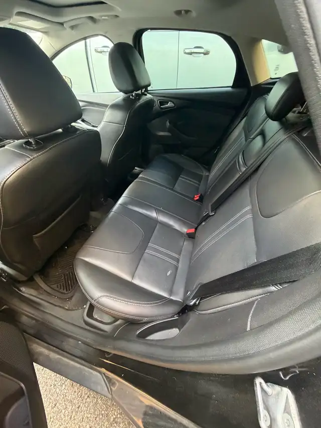 Ford Focus Titanium Hatchback 542521834770933765
