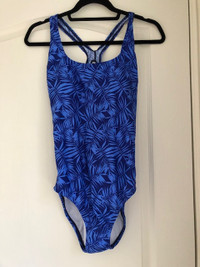 NEW Ladies SPEEDO   Bathing Suit-from Costco